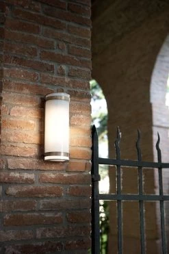 Applique Cylindrique Avec Bandes De Cuivre Vieilli Hanny