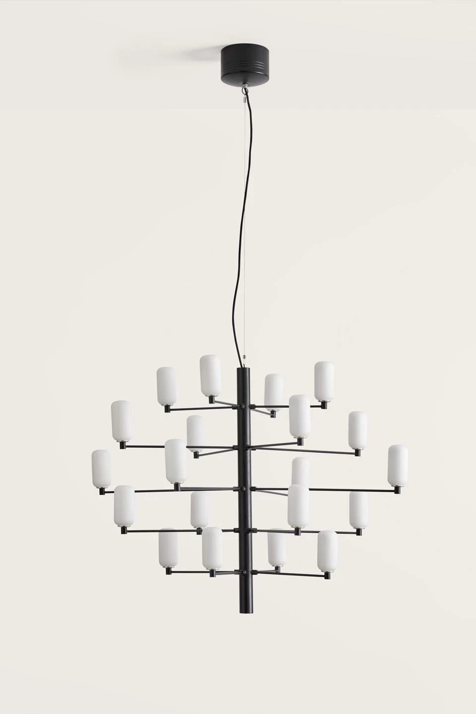 Gand Lustre Chandelier 20 Lumières Finition Noire Mate