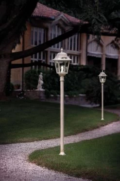 Gorizia Lampadaire D'extérieur En Métal Blanc