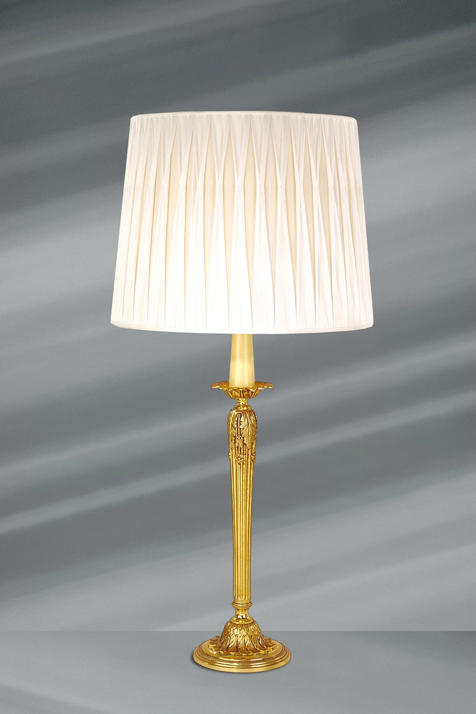 Lampe Dorée Louis XVI, Bronze Massif, Pied Fuselé