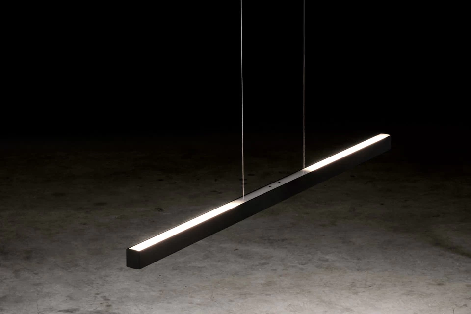 Xena Suspension Contemporaine Réglable Finition Noire 120cm – Image 3