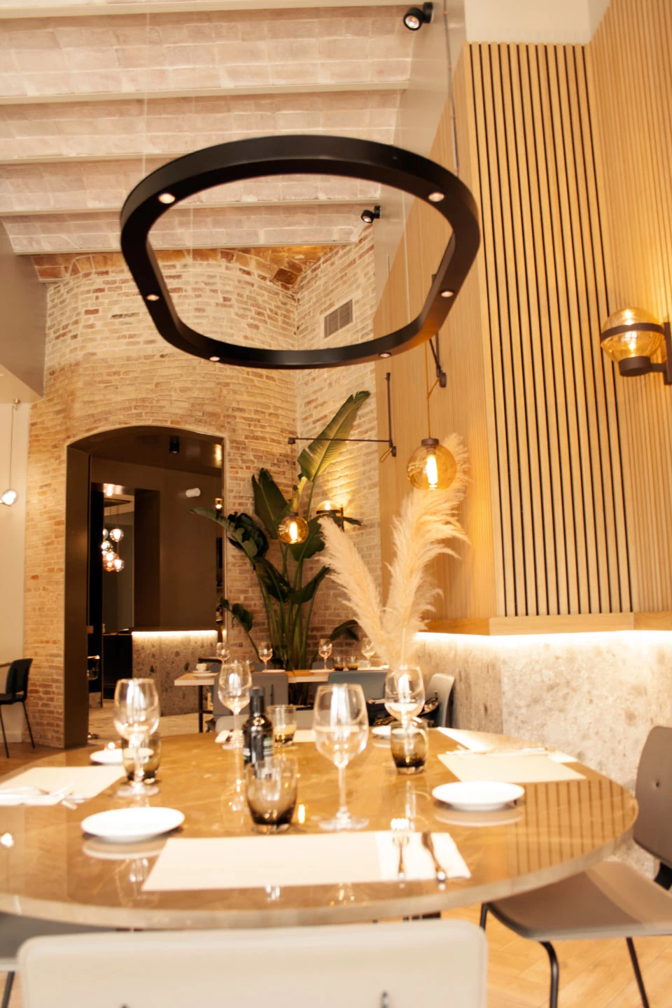 Espace Suspension Minimaliste Ovale 100cm – Image 3