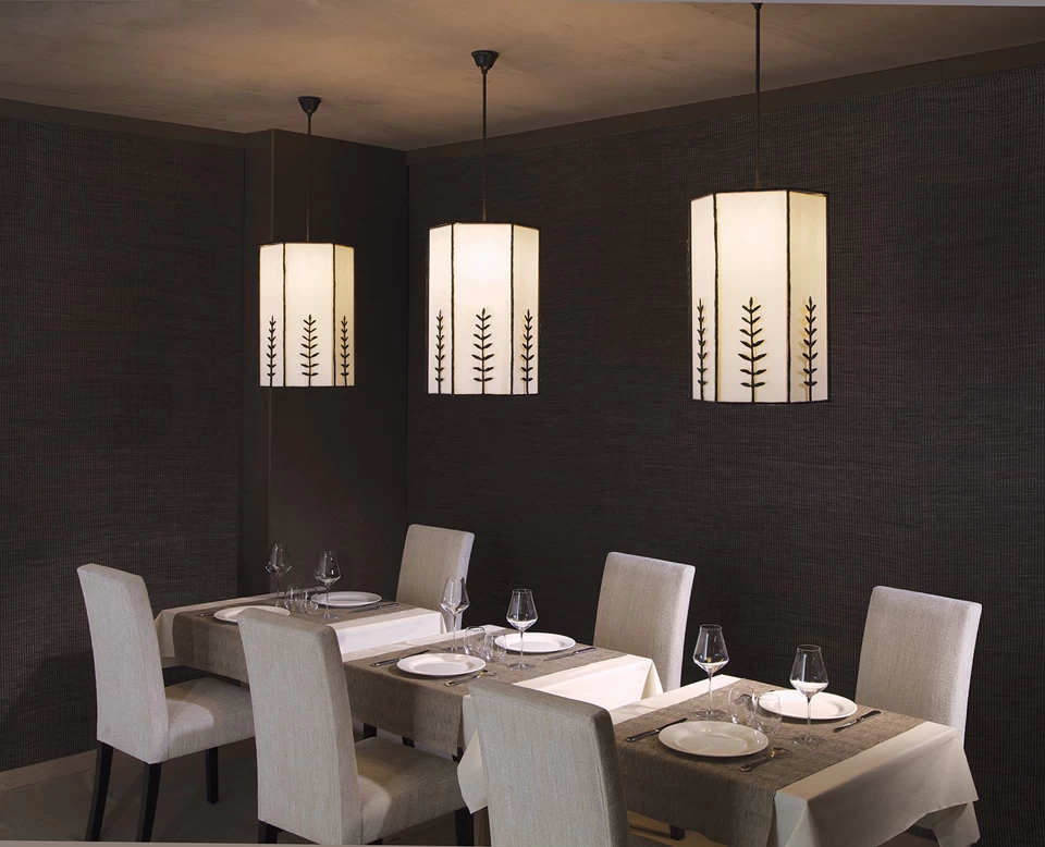 Suspension Hexagonale Motif Feuilles En Bronze Noir Patiné Grande Sophia – Image 2