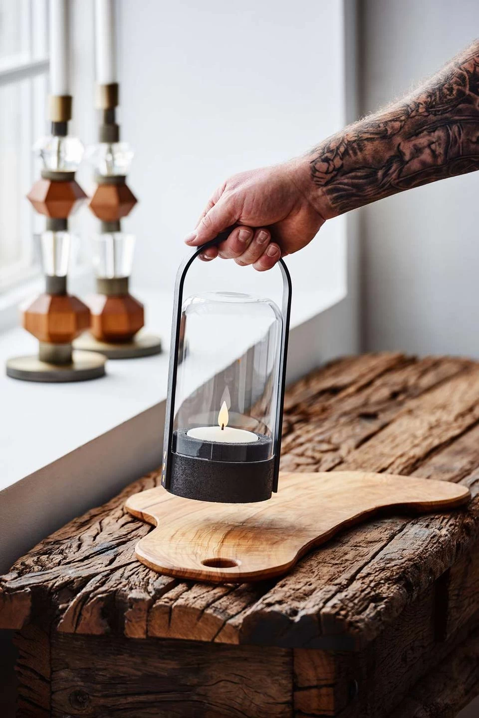 Le Klint Candelight Lanterne Sans Fil En Chêne Noir – Image 2