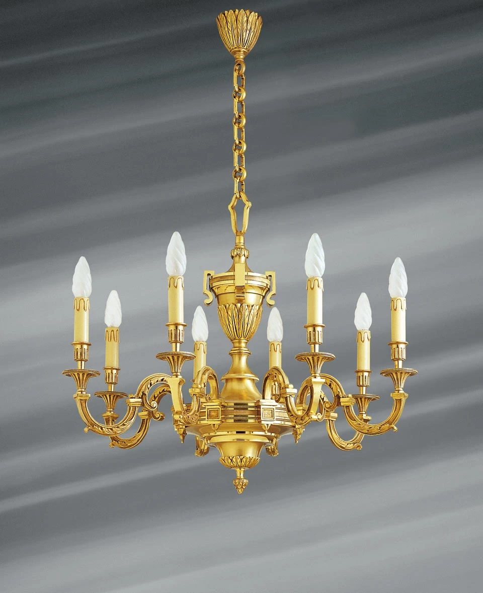 Lustre Louis XVI En Bronze Doré, Huit Lumières