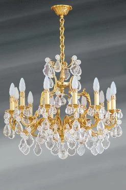 Lustre à Pampilles Louis XV Doré Cristal De Bohème Douze Lumières