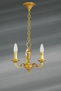 Petit Lustre Trois Lumières De Style Louis XVI En Bronze Massif Doré