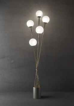 TEA Lampadaire Design 5 Boules En Verre Soufflé Blanc Satiné